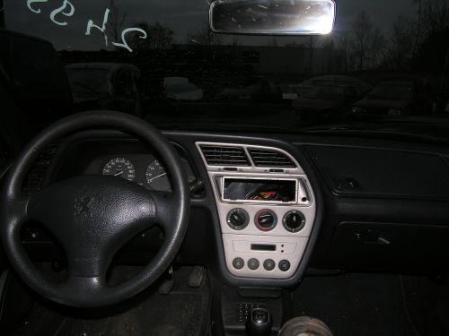 PEUGEOT 306 1.8 CABRIO