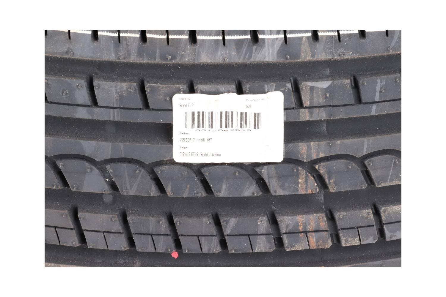 1X ZOMERBAND ALS NIEUW 0KM 225/50 ZR17 98Y PIRELLI PZERO ROSSO 7,5 MM BB
