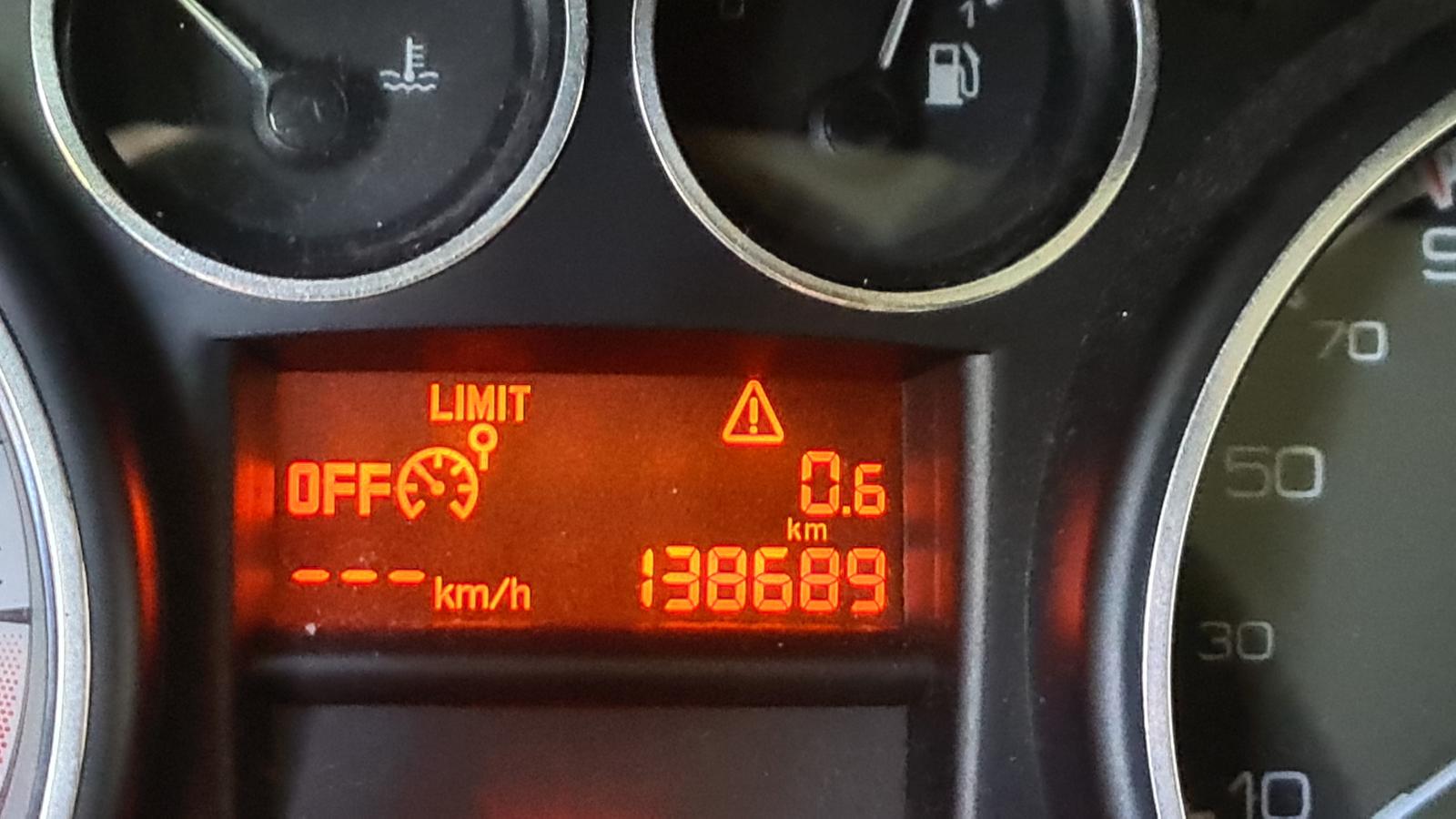 PEUGEOT 308 5DRS SEDAN