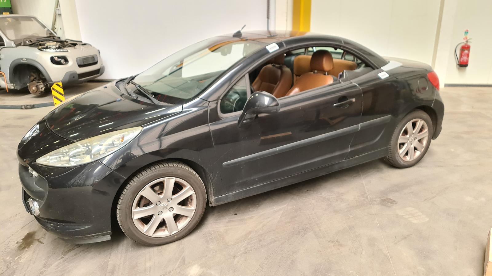 PEUGEOT 207 CABRIOLET