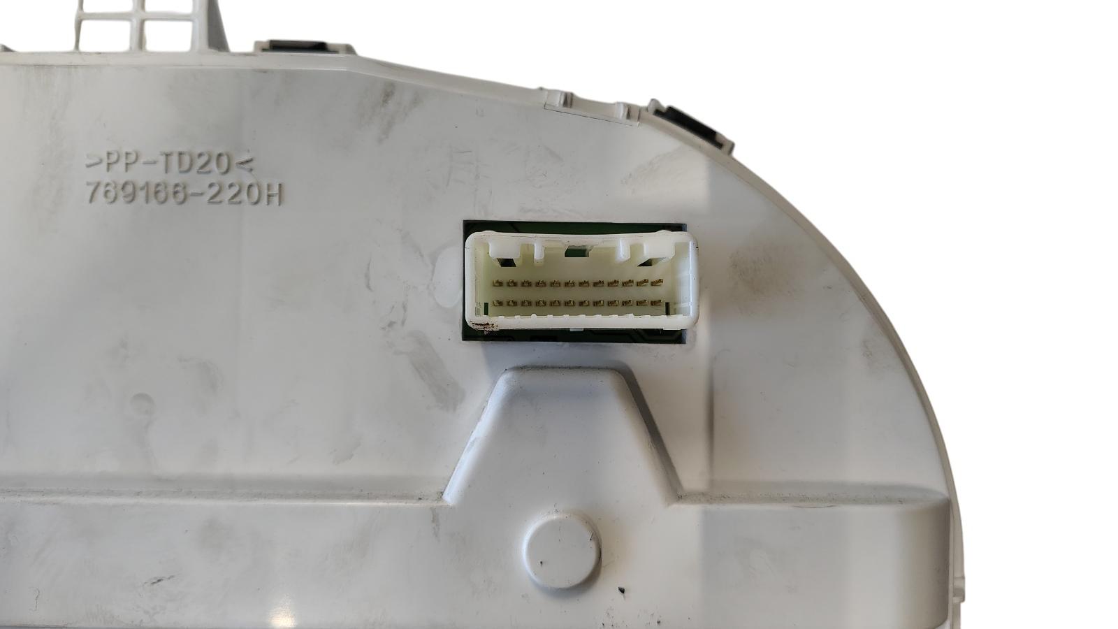 A2 LICHTE GEBRUIKSSPOREN 769166-220H 6106YN NFP