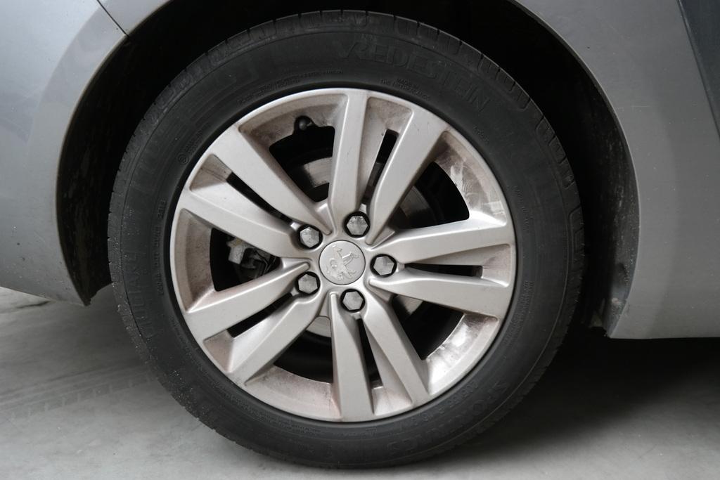 PEUGEOT 308 308 (T9)