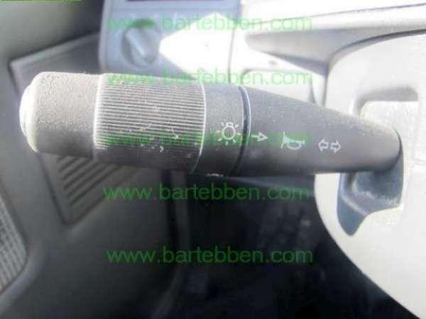 PEUGEOT 205 1.6 AUT.