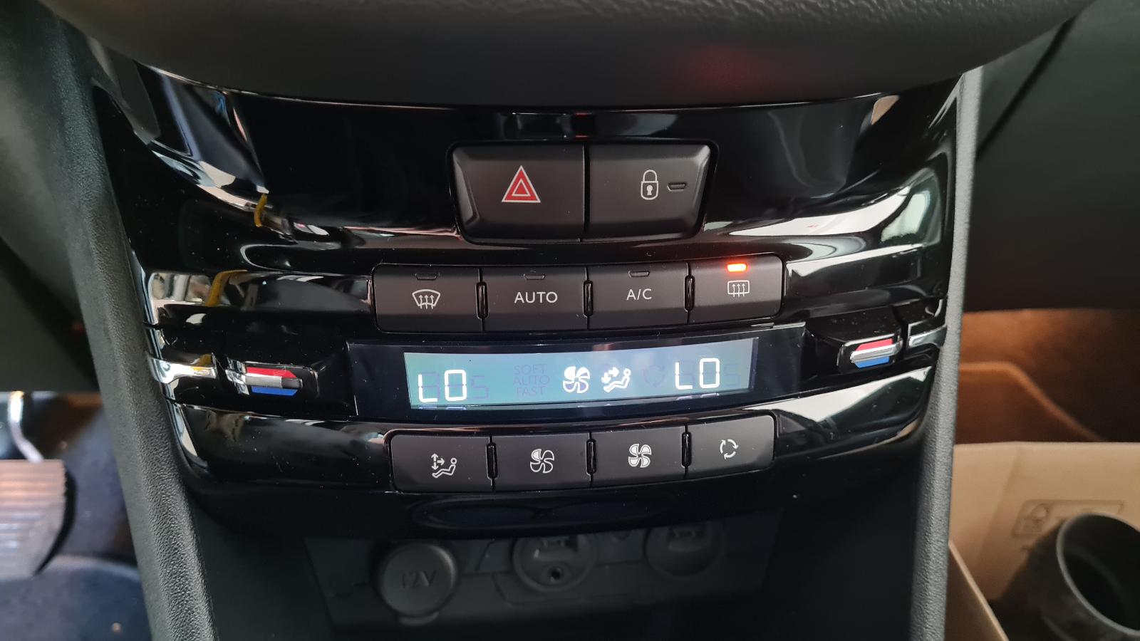 PEUGEOT 208 BERLINE 5 DRS