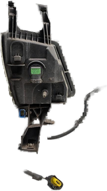 EZR GRIJS A3 DIVERSE BESCHADEGINGEN COMPLEET MET GRILLE EN MISTLAMPEN !RV ONDER GESCHAAFD