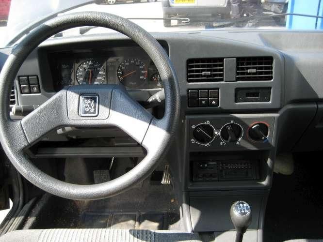 PEUGEOT 309 B 1.4