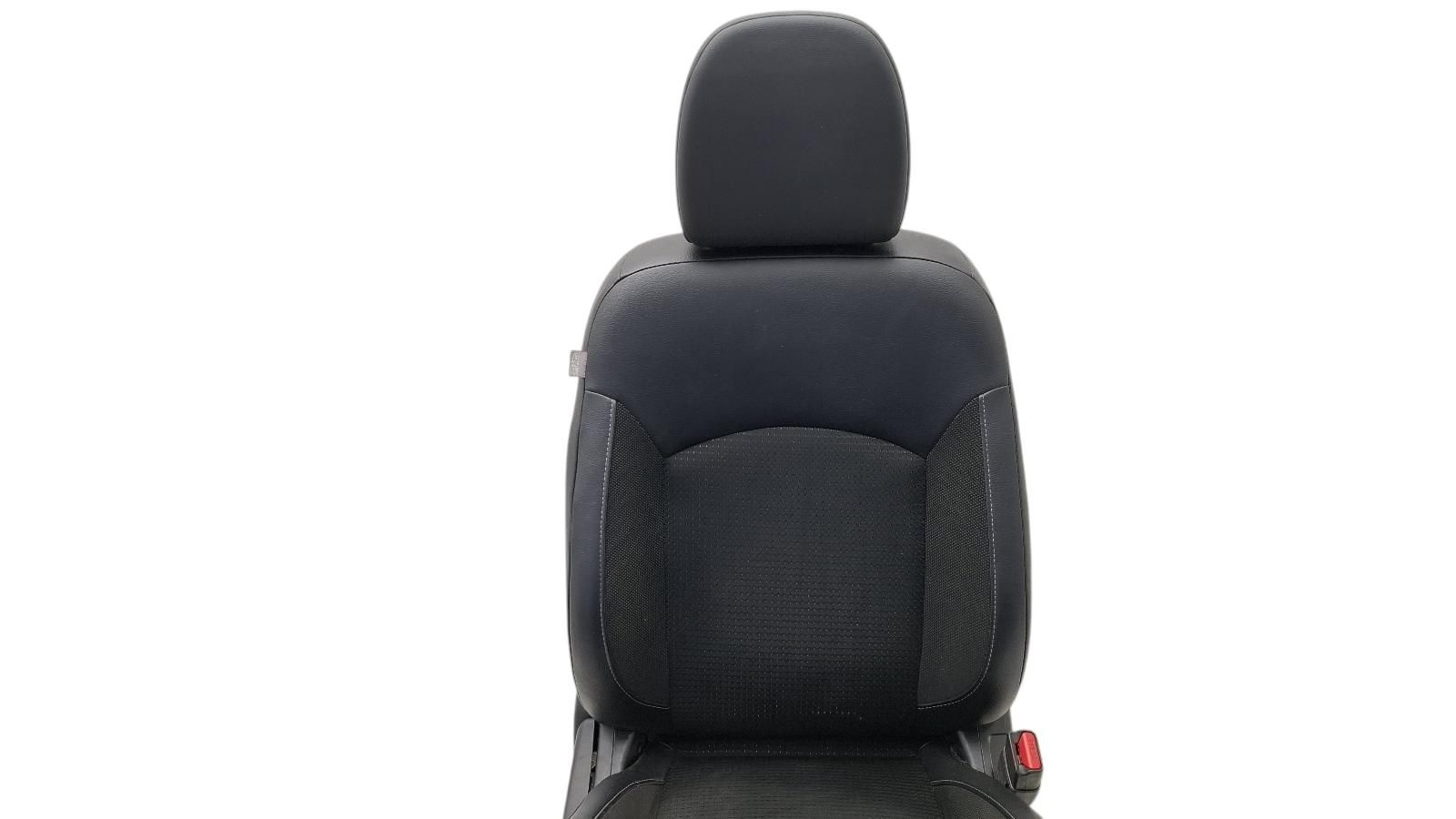 ZWART STOF EN LEDER A2 STOF RIFT 9J FX 8916CP 16078175XX 1609340080 16078196XX RP 1612469280 MET HOOFDSTEUN 1609967380 MET RAIL EN MET AIRBAG MET GORDELSTOK 1607891880