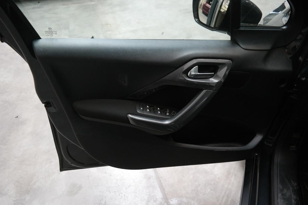 PEUGEOT 2008 A94F CROSS-OVER