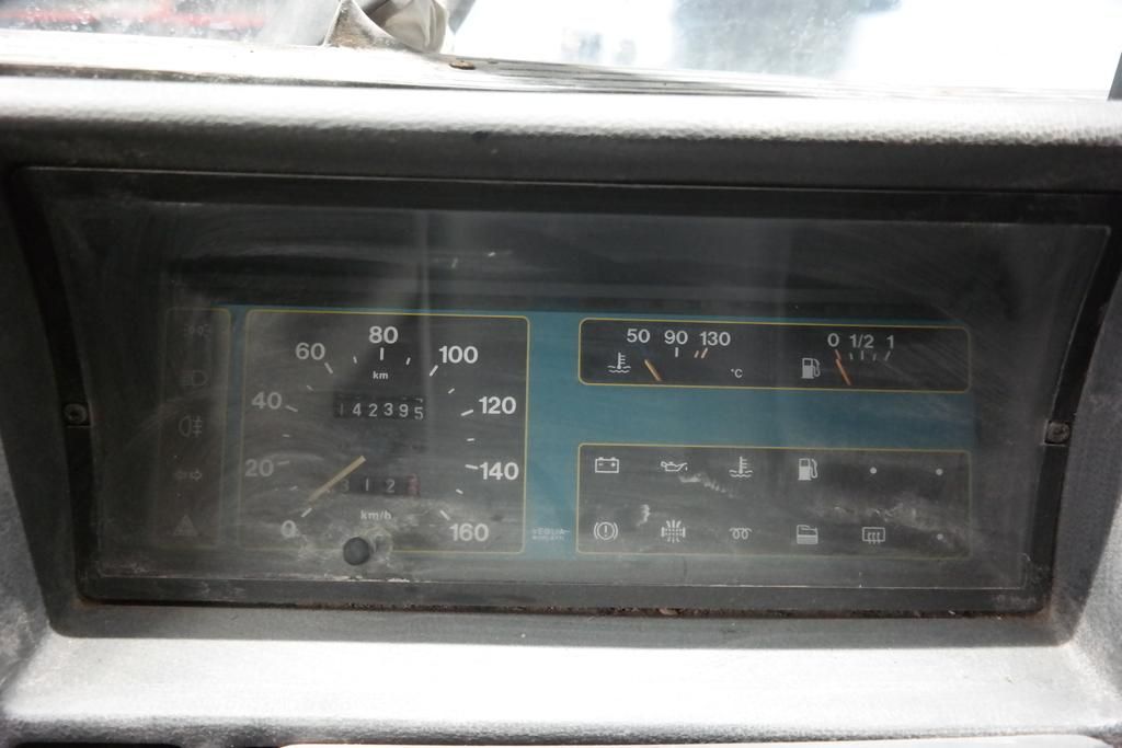 PEUGEOT J5