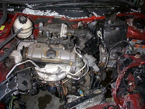PEUGEOT 206 1.6 XS