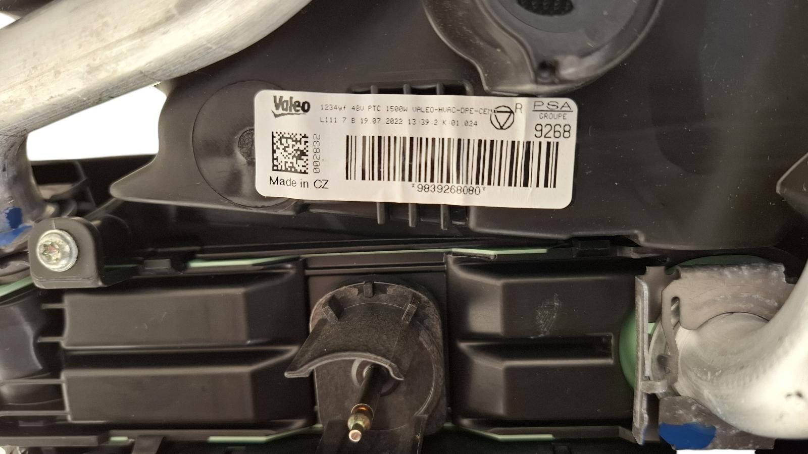!BEVESTIGINGSPIN GEREPAREERD. VALEO 9839268080 YL01885480