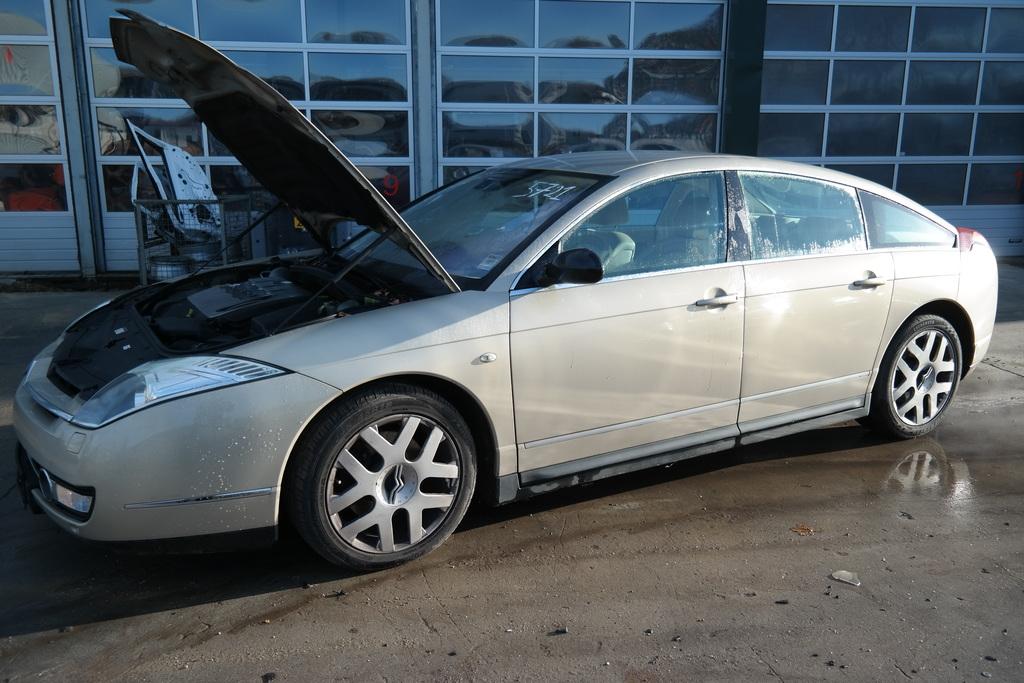CITROEN C6