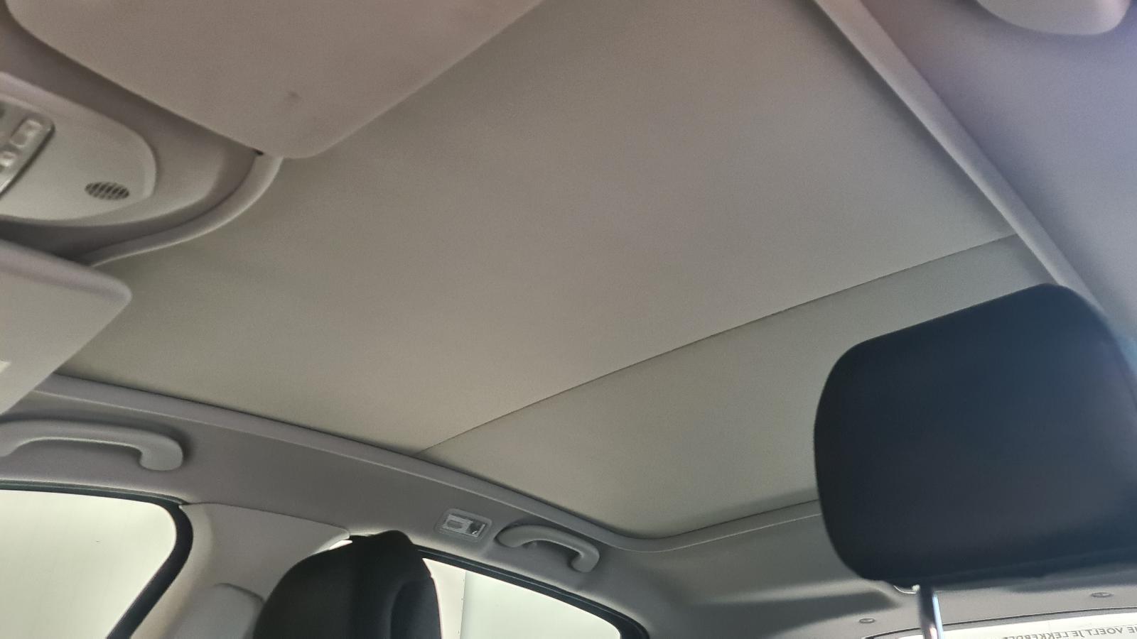 PEUGEOT 308 5DRS SEDAN